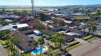 Colonial Terrace Motor Inn - South Australia Travel 18