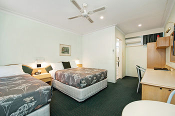 Colonial Terrace Motor Inn - South Australia Travel 20