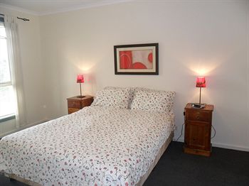 Australian Home Away @ Box Hill 32 - South Australia Travel 4