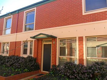 Australian Home Away @ Box Hill 32 - South Australia Travel 6