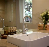 Parklands Country Gardens and Lodges - South Australia Travel