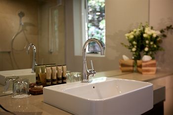 Parklands Country Gardens And Lodges - South Australia Travel 0