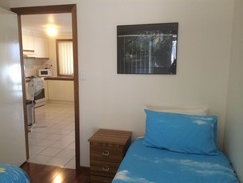 Australian Home Away @ Doncaster Andersons Creek 2 - South Australia Travel 4