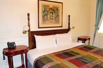 Magnolia Court Boutique Hotel Melbourne - South Australia Travel 2