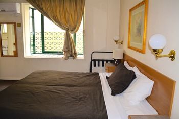 Magnolia Court Boutique Hotel Melbourne - South Australia Travel 18