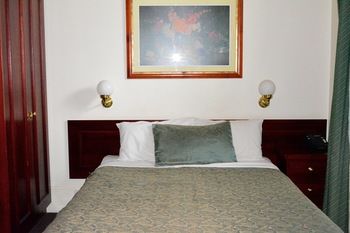 Magnolia Court Boutique Hotel Melbourne - South Australia Travel 26