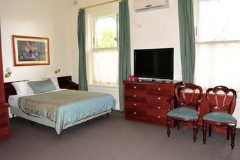 Magnolia Court Boutique Hotel Melbourne - South Australia Travel 33