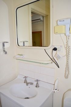 Magnolia Court Boutique Hotel Melbourne - South Australia Travel 49