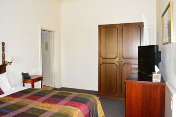 Magnolia Court Boutique Hotel Melbourne - South Australia Travel 50
