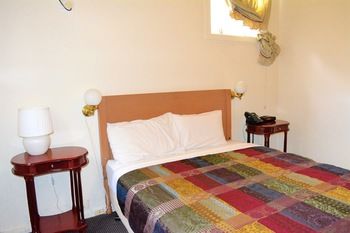 Magnolia Court Boutique Hotel Melbourne - South Australia Travel 65