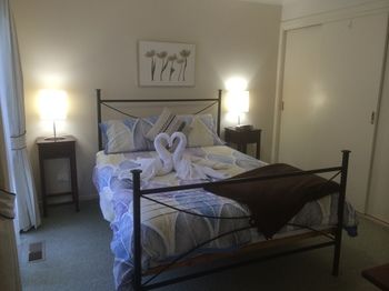 Australian Home Away Ringwood @ Bardia - South Australia Travel 10