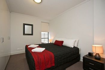 The Star Apartments - South Australia Travel 8