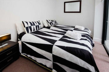 The Star Apartments - South Australia Travel 11