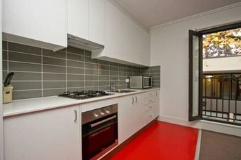 The Star Apartments - South Australia Travel 19