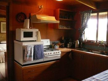 The Burrow At Wombat Bend - South Australia Travel 24