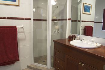 Kingfishers Manor @ Noosa - South Australia Travel 6