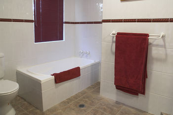 Kingfishers Manor @ Noosa - South Australia Travel 8