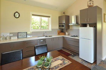 Langbrook Estate Cottages - South Australia Travel 14