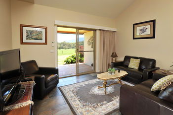 Langbrook Estate Cottages - South Australia Travel 17