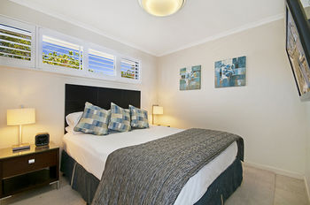 Jacaranda Noosa - South Australia Travel 37