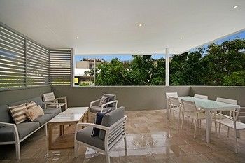 Jacaranda Noosa - South Australia Travel 60