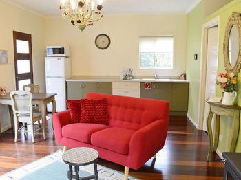 Apple Tree Cottage & Studio - South Australia Travel 13