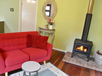 Apple Tree Cottage & Studio - South Australia Travel 14