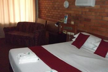 Hilldrop Motor Inn - South Australia Travel 2