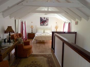 Maison De May Boutique Bed &breakfast - South Australia Travel 13