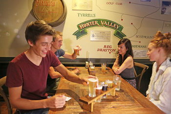 Hunter Valley YHA - Hostel - South Australia Travel 21