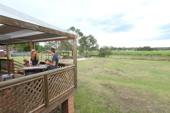 Hunter Valley YHA - Hostel - South Australia Travel 39