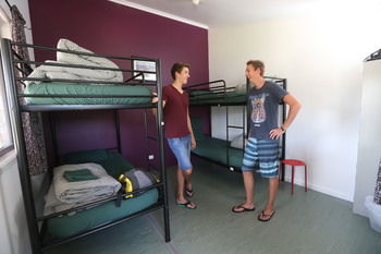 Hunter Valley YHA - Hostel - South Australia Travel 44