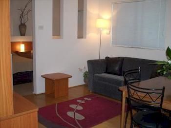 Central Apartments - South Australia Travel 4