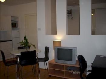 Central Apartments - South Australia Travel 5