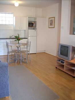 Central Apartments - South Australia Travel 13