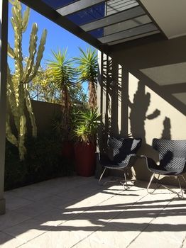 Chaucer Palms Boutique Bed & Breakfast - South Australia Travel 1