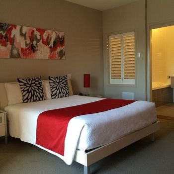 Chaucer Palms Boutique Bed & Breakfast - South Australia Travel 5
