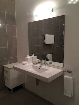Chaucer Palms Boutique Bed & Breakfast - South Australia Travel 13