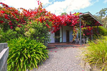 Valley Farm Vineyard Cottages - South Australia Travel 4