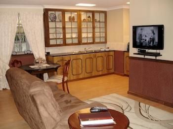 Bli Bli House Luxury Bed & Breakfast - South Australia Travel 8