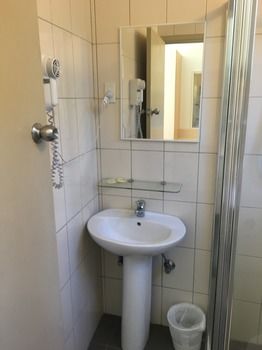 Westside Motor Inn - South Australia Travel 6