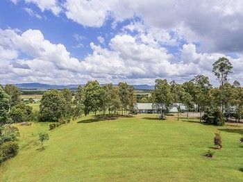 Vineyard Hill - South Australia Travel 11