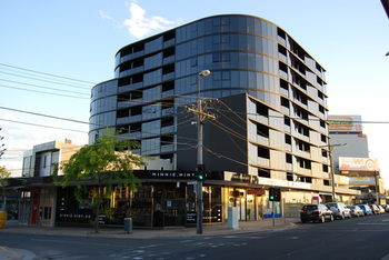 Bayside Towers Serviced Apartments - South Australia Travel 0