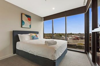 Bayside Towers Serviced Apartments - South Australia Travel 11