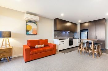 Bayside Towers Serviced Apartments - South Australia Travel 15