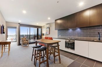 Bayside Towers Serviced Apartments - South Australia Travel 16