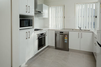 Wallsend Executive Apartments - South Australia Travel 29