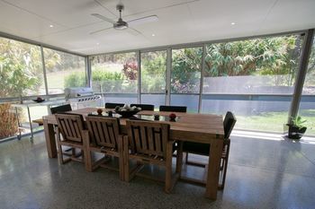 Moonee Beach Executive Retreat - South Australia Travel 18