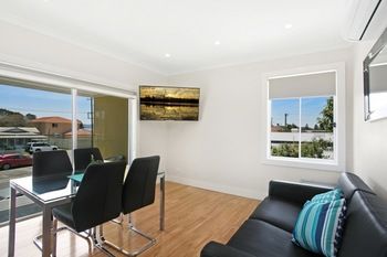 Belmont Executive Apartments - South Australia Travel 14