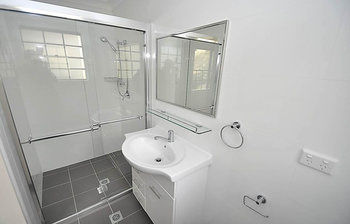 Balmain 1 Mont Furnished Apartment - South Australia Travel 0